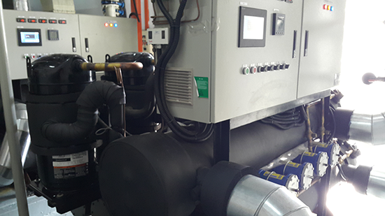 135RT HC Scool Chiller